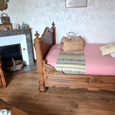 Agreables Chambres D'Hotes Pres Du Centre Ville Avec Jardin 르망 외부 사진