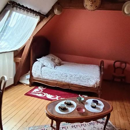 Agreables Chambres D'Hotes Pres Du Centre Ville Avec Jardin 르망 외부 사진